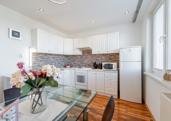 Predané! Dvojizbový byt s loggiou, Exnárova, Košice