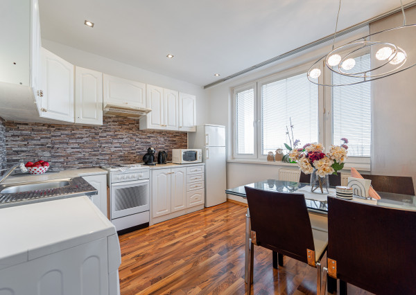 Predané! Dvojizbový byt s loggiou, Exnárova, Košice