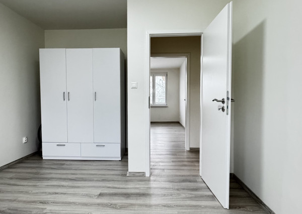 Prenajaté!  Dvojizbový byt, Benadova, Košice