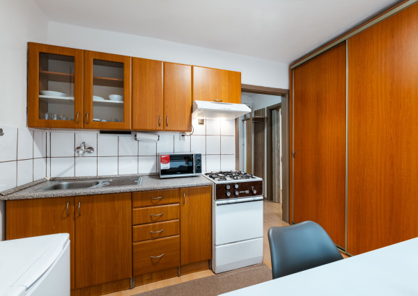 Prenajaté!  Jednoizbový byt, Jesenná ulica, Košice