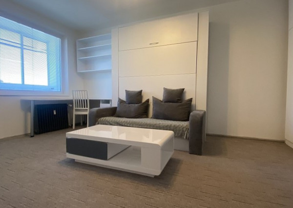 Prenajaté! Jednoizbový byt s loggiou, Braniskova, Košice