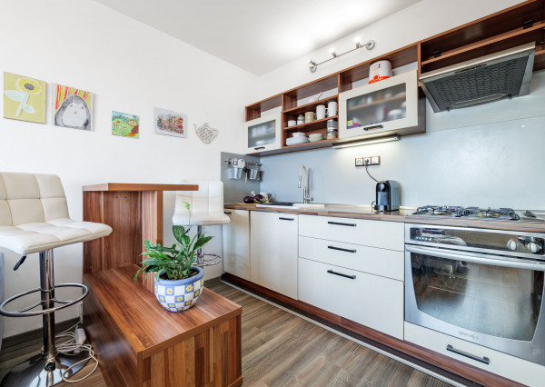 Predané!  1,5-izbový byt, Hronská, Košice