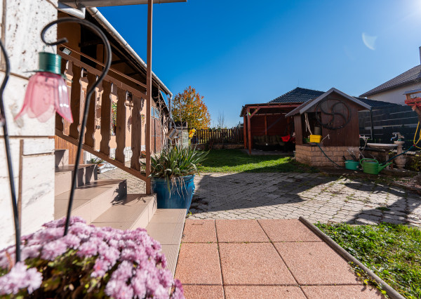 Rodinný dom, Kostolná, Valaliky