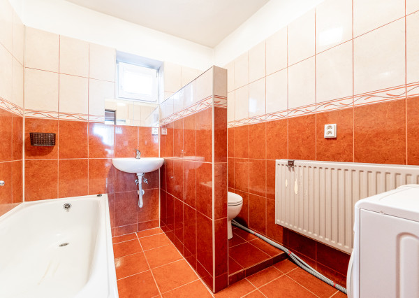 Rodinný dom, Kostolná, Valaliky