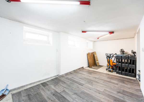 Budova na podnikanie, Požiarnická, Prešov