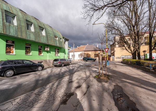 Budova na podnikanie, Požiarnická, Prešov