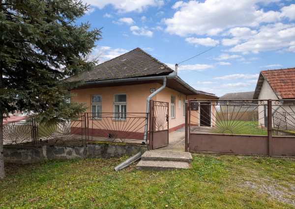 Rezervované! Rodinný dom, Slanské Nové Mesto