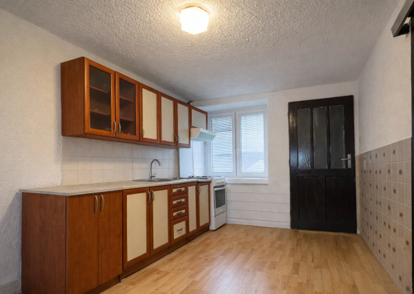 Rezervované! Rodinný dom, Slanské Nové Mesto