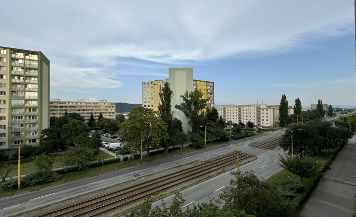 Prenajaté! Jednoizbový byt na prenájom. Južná trieda, Košice - fotografia 10