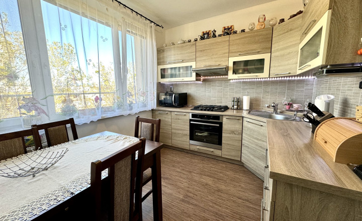 Predané! Dvojizbový byt, Čiernomorská, Košice - fotografia 1
