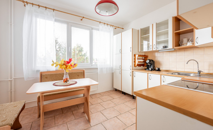 Predané! Jednoizbový  zariadený byt, Popradská, Košice - fotografia 1