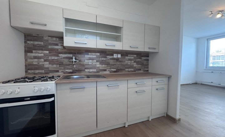 3 izbový byt, Trebišovská, Košice - fotografia 1