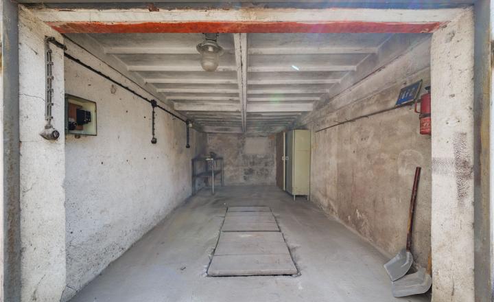 Garáž, v blízkosti Jantárovej ulice, Košice - fotografia 3