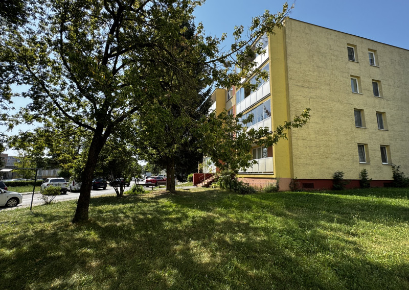 Predané!  2-izbový byt s loggiou, Kežmarská, Košice