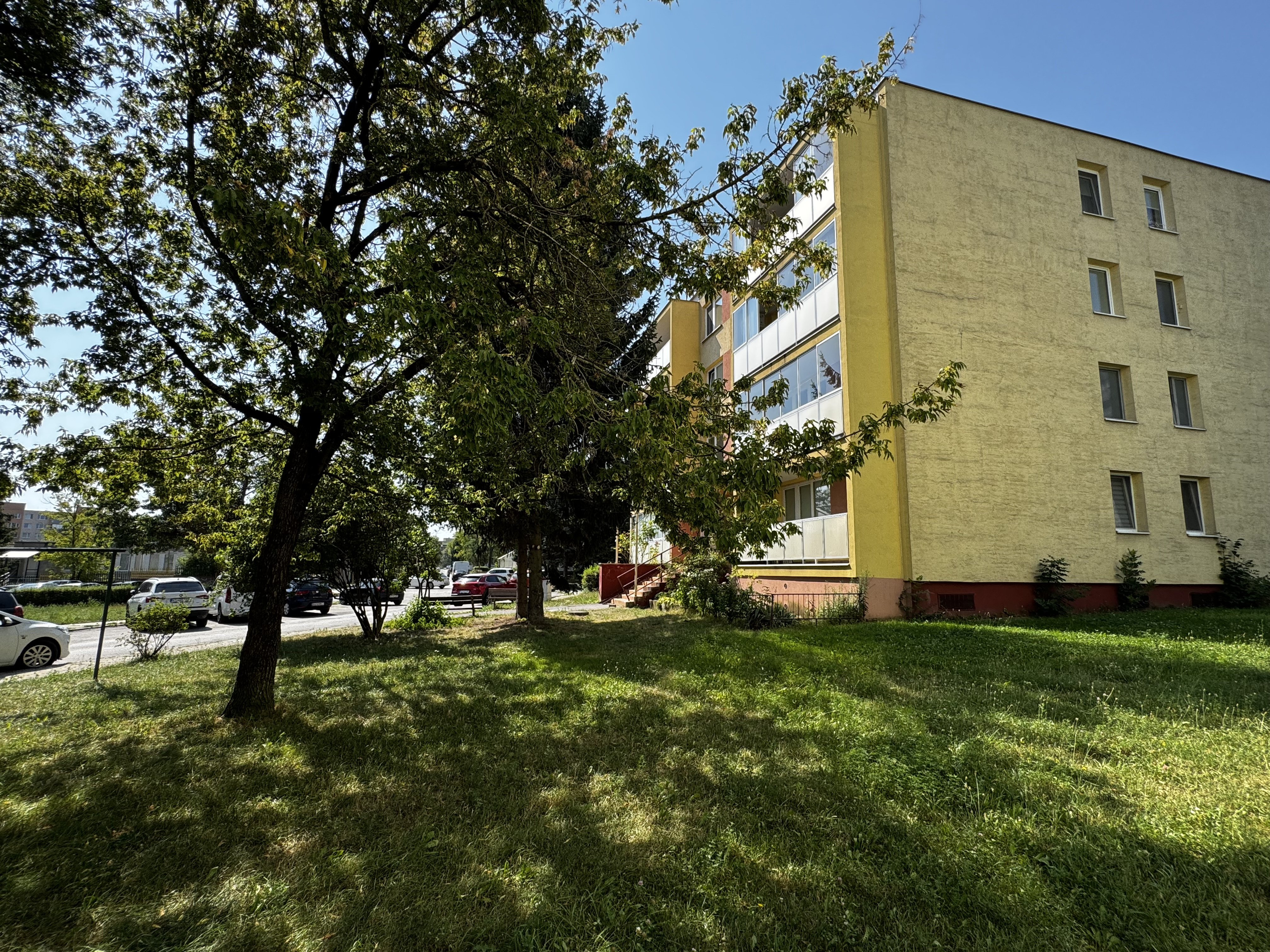 Predané!  2-izbový byt s loggiou, Kežmarská, Košice