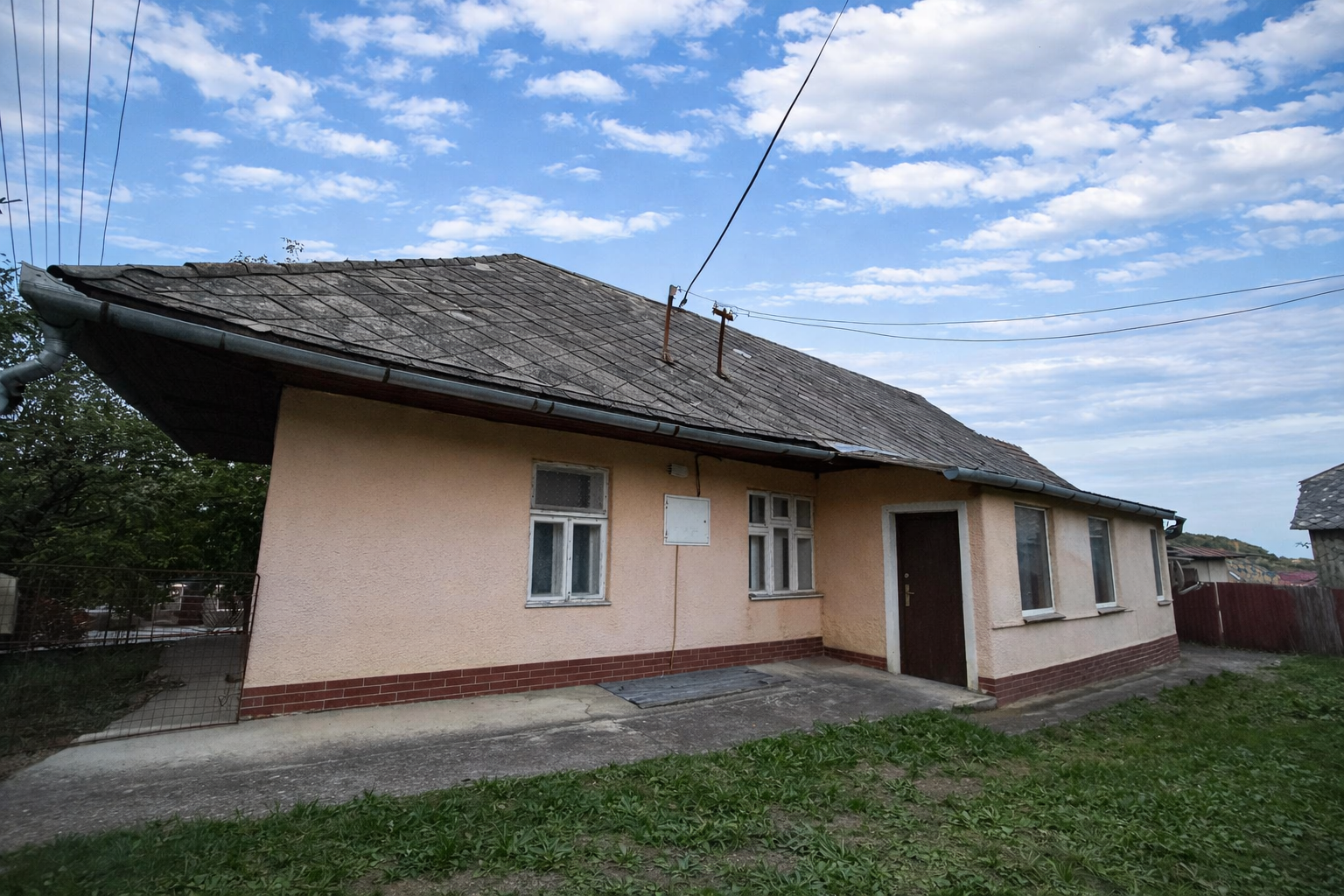 Rezervované! Rodinný dom, Slanské Nové Mesto